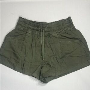 Aerie Sage Green Women's Cargo Shorts